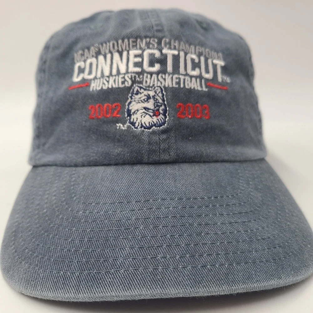Vintage UConn Huskies Hat NCAA 2002 2003 Womens Basketball National Champions‎